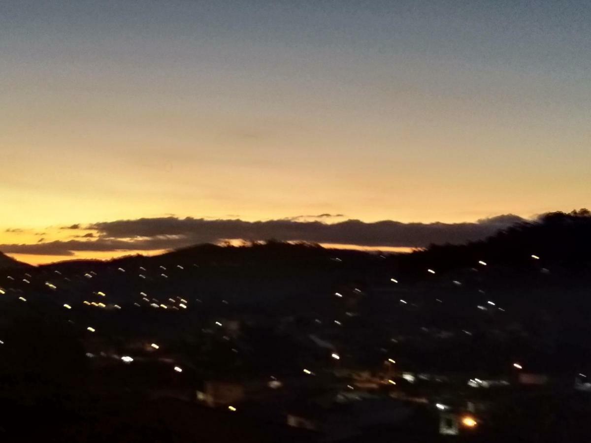 Pousada Requinte Da Mantiqueira ปิราคายา ภายนอก รูปภาพ